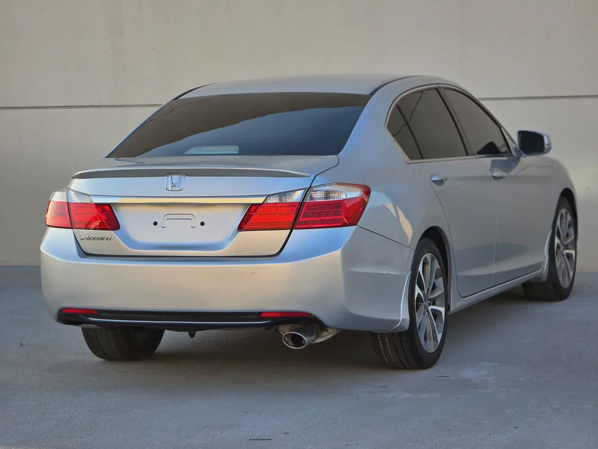 Honda Accord EX 2013 - GCC Specs - Excellent Condition-16-16