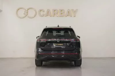 AED 2271 PM | VW TIGUAN 2025 R LINE | UNDER AGENCY WARRANTY & SERVICE CONTRACT NOV 2027 | GCC-5