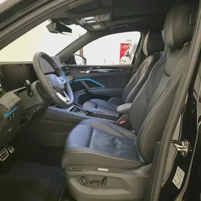 AED 2271 PM | VW TIGUAN 2025 R LINE | UNDER AGENCY WARRANTY & SERVICE CONTRACT NOV 2027 | GCC-8