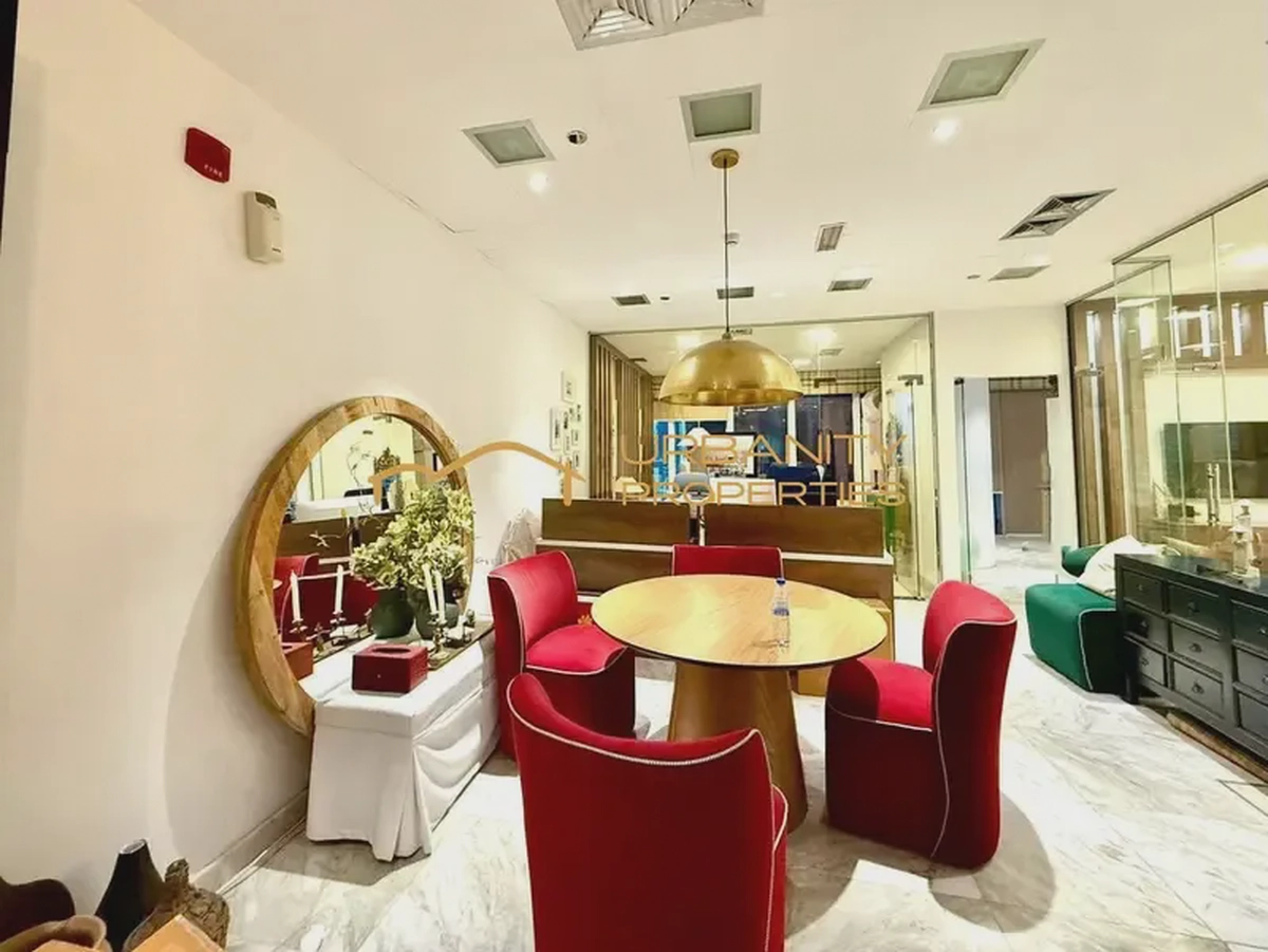 The Prism | Furnished Office | 2 Parkings | Near Metro