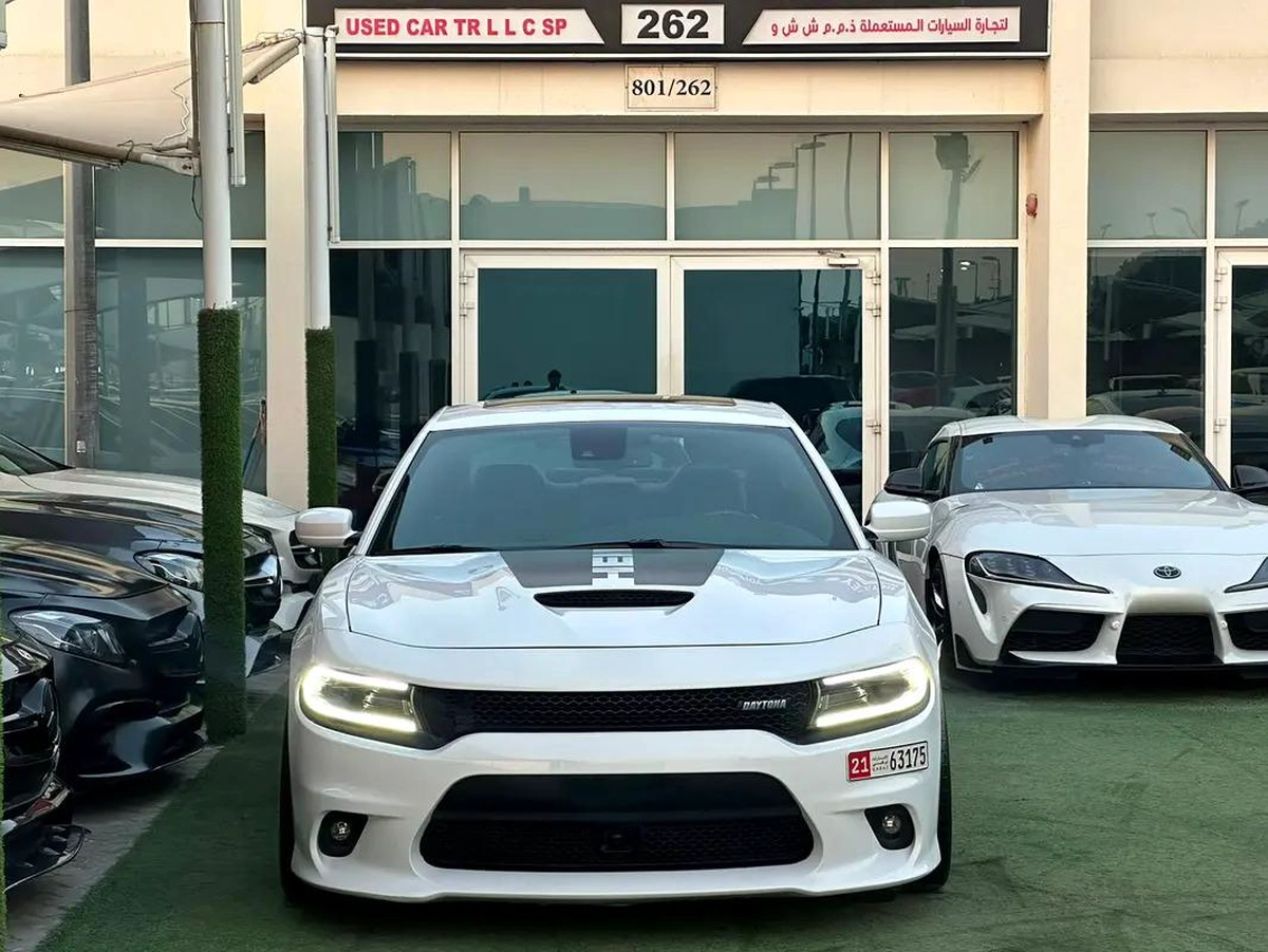 DODGE CHARGER SCAT PACK 2018 GCC FULL OPTION ORIGINAL PAINT PERFECT CONDITION-5-5