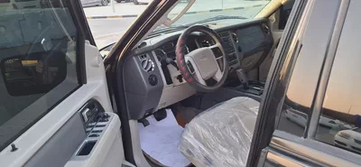 Reliable Ford Expedition 2013 | GCC Specs | Spacious 8-Seater-8