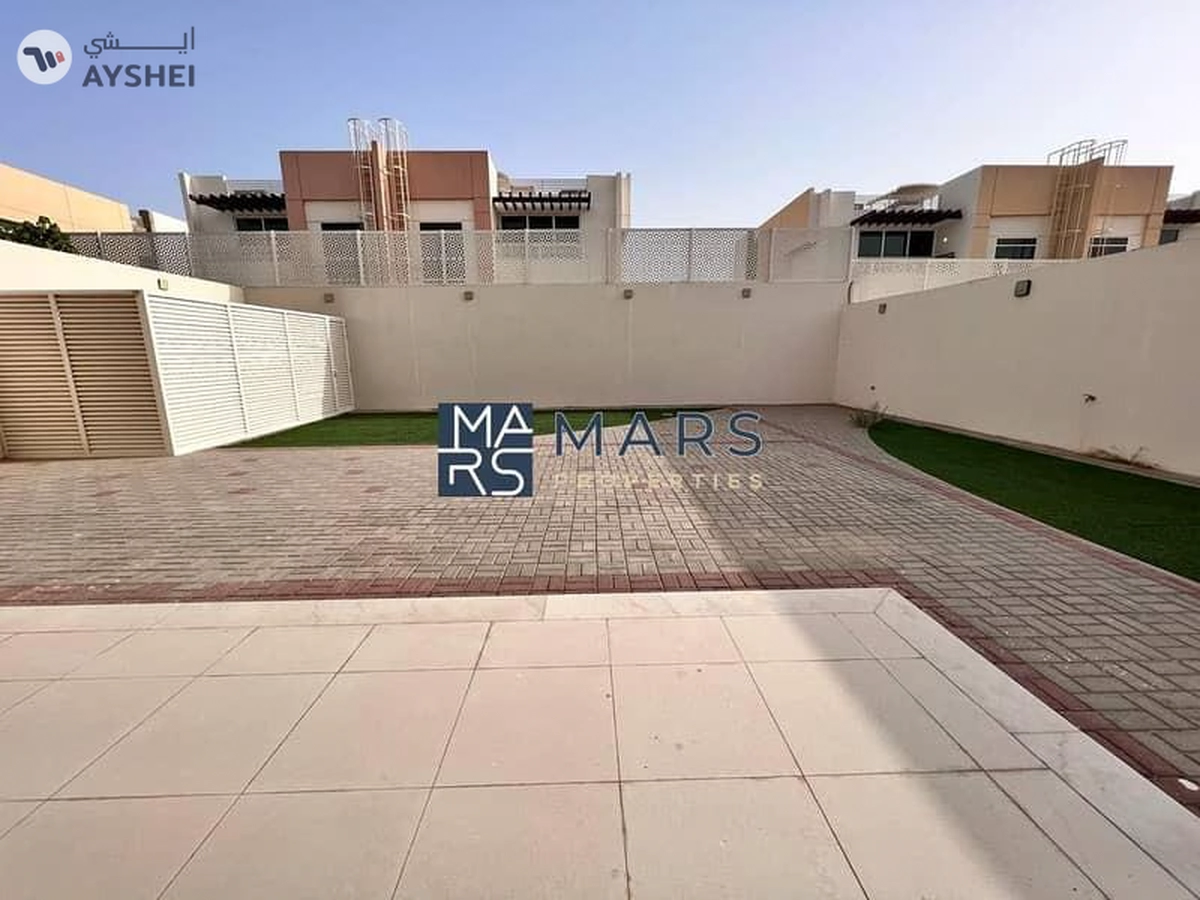 Luxury| Spacious| 4 Bedroom Villa| With Maid Room| Best Price| Closer to Emirates Road-8-8