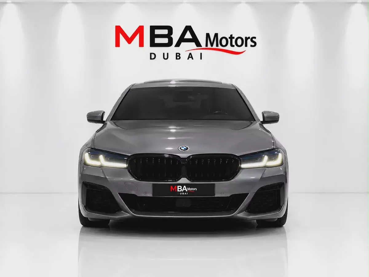 2023 BMW M550i xDrive - 34,000 kms-2-2