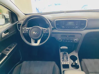 Kia Sportage 2019 LX | GCC Specs | Low Mileage | Excellent Condition-19