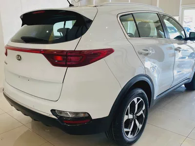 Kia Sportage 2019 LX | GCC Specs | Low Mileage | Excellent Condition-4