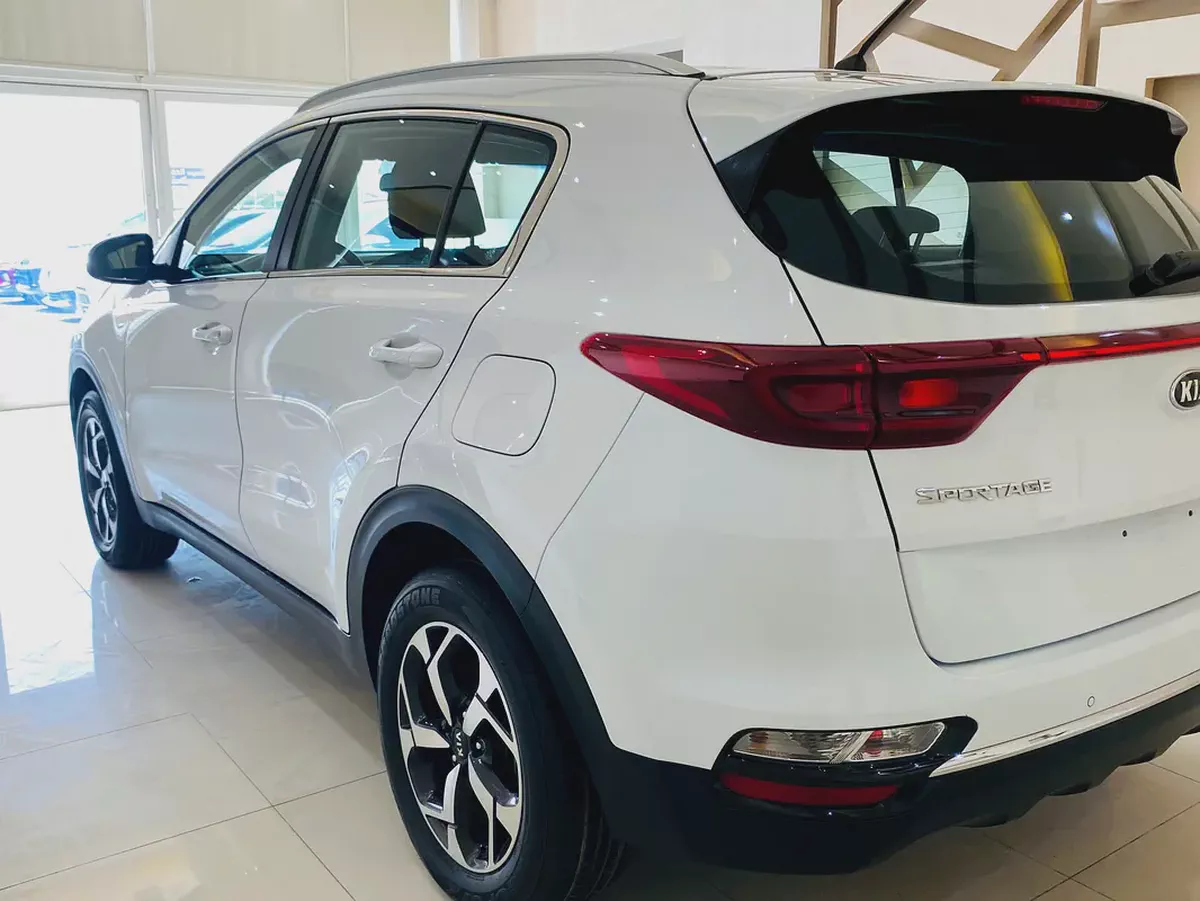 Kia Sportage 2019 LX | GCC Specs | Low Mileage | Excellent Condition-5-5