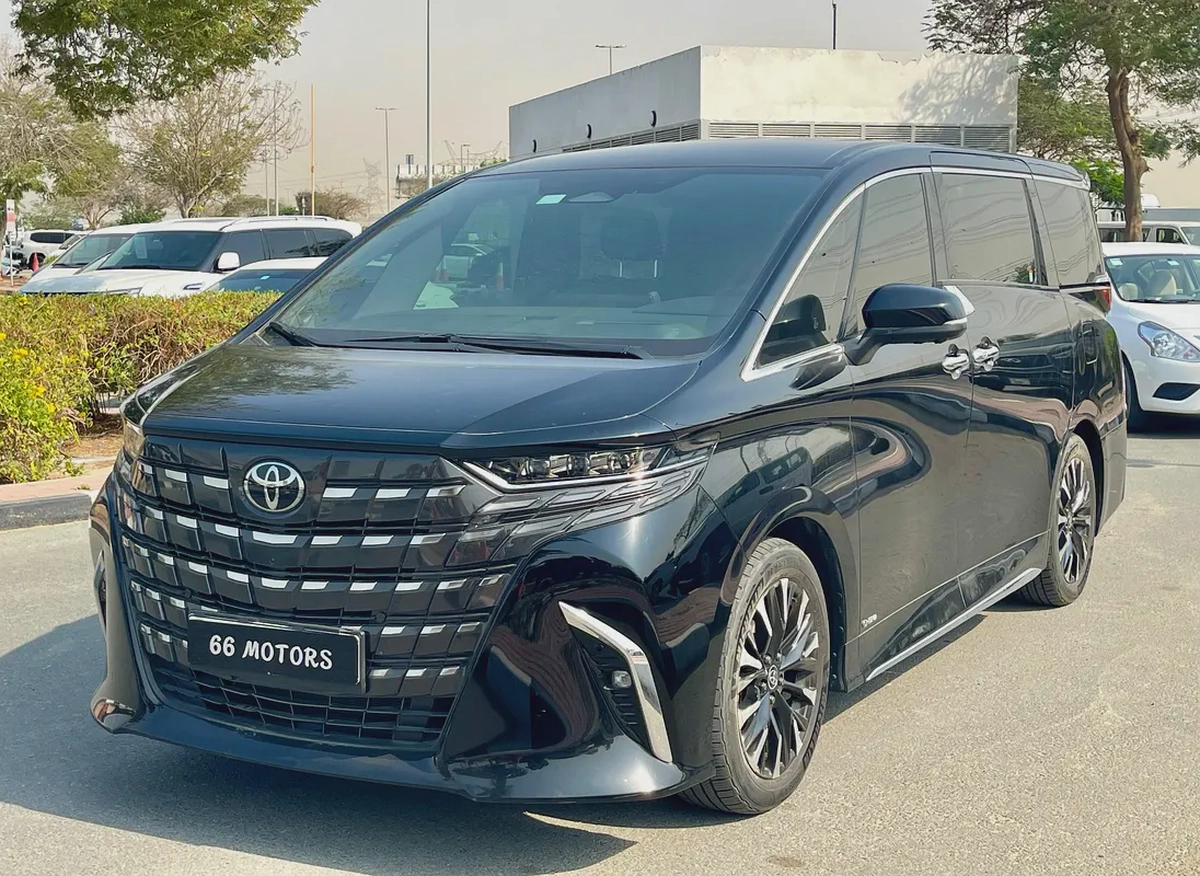 2024 Toyota Alphard 2.5L Hybrid with 47,581 km Driven-1-1