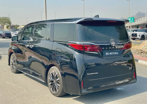 2024 Toyota Alphard 2.5L Hybrid with 47,581 km Driven