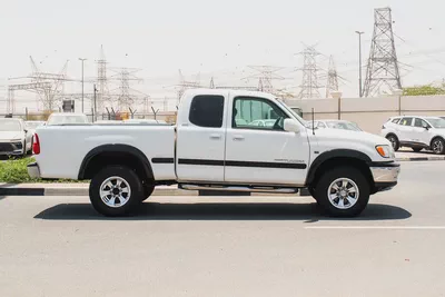 2000 - TOYOTA TUNDRA 4X4 - IMMCULATE CONDITION - ONLY 93,000 KM-3