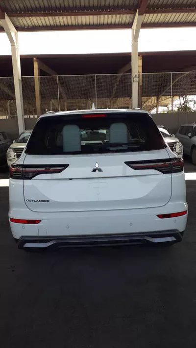 2026 Mitsubishi Outlander-6