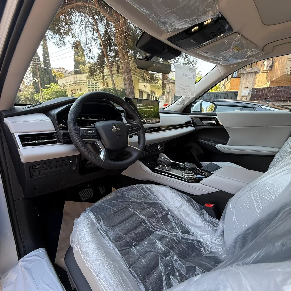 2026 Mitsubishi Outlander-12-12