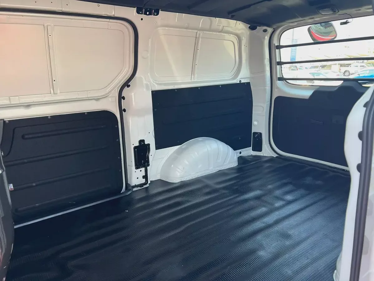 2021 | Hyundai H1 | Van | Automatic | Diesel | Korean Specs | Ref#832-12-12