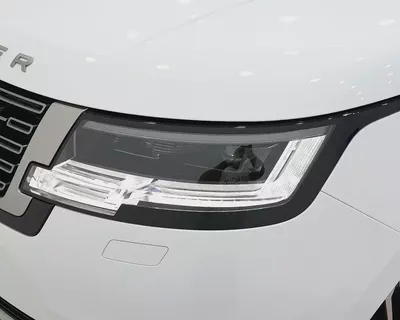 RANGE ROVER VOGUE HSE P530 - GCC SPEC - 2023 - 8,000 km - AL TAYER WARRANTY AND SERVICE CONTRACT-5