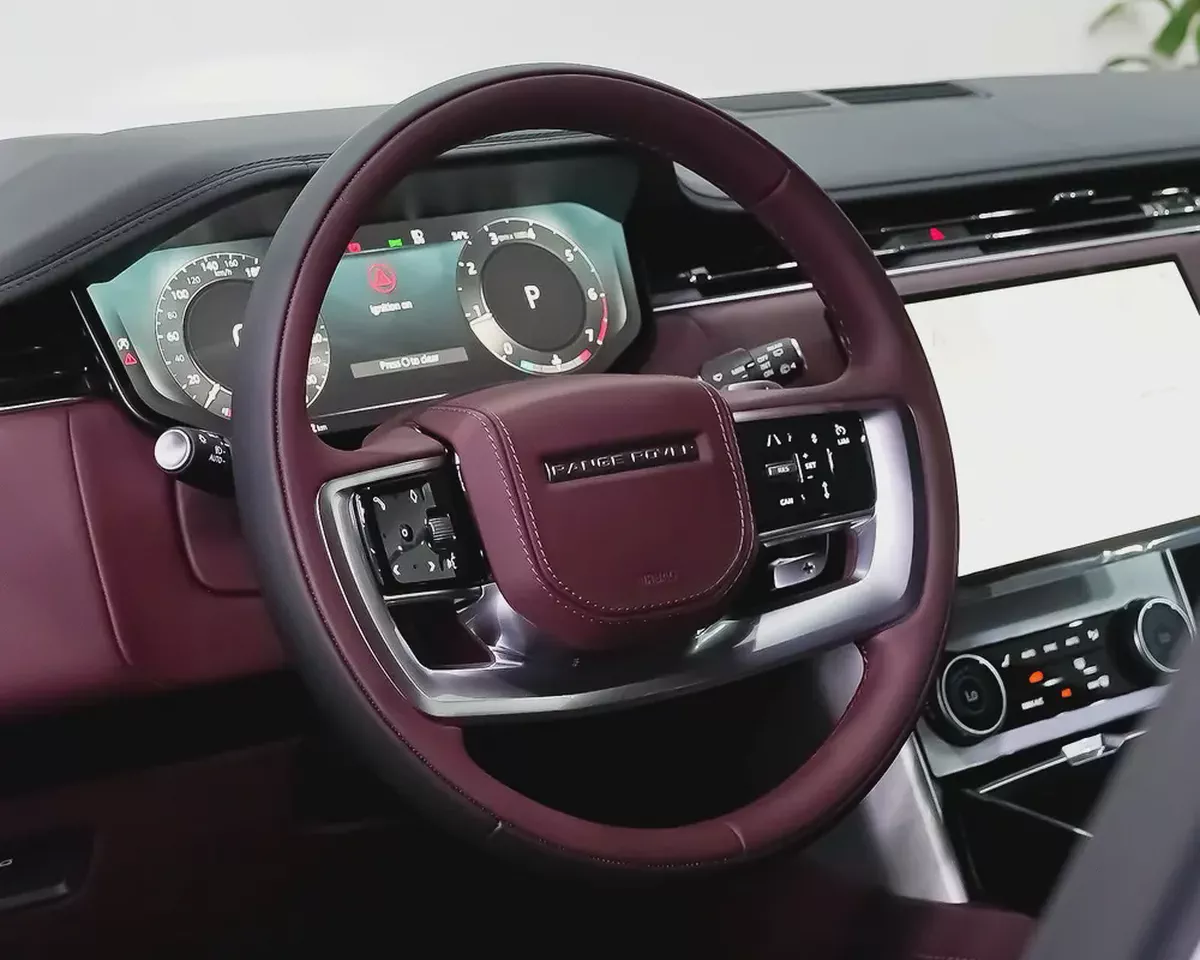 RANGE ROVER VOGUE HSE P530 - GCC SPEC - 2023 - 8,000 km - AL TAYER WARRANTY AND SERVICE CONTRACT-7-7