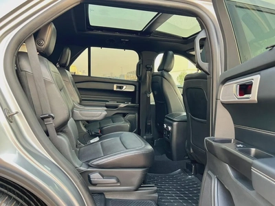Ford Explorer Limited 2020 - American Specs - Excellent Condition-13