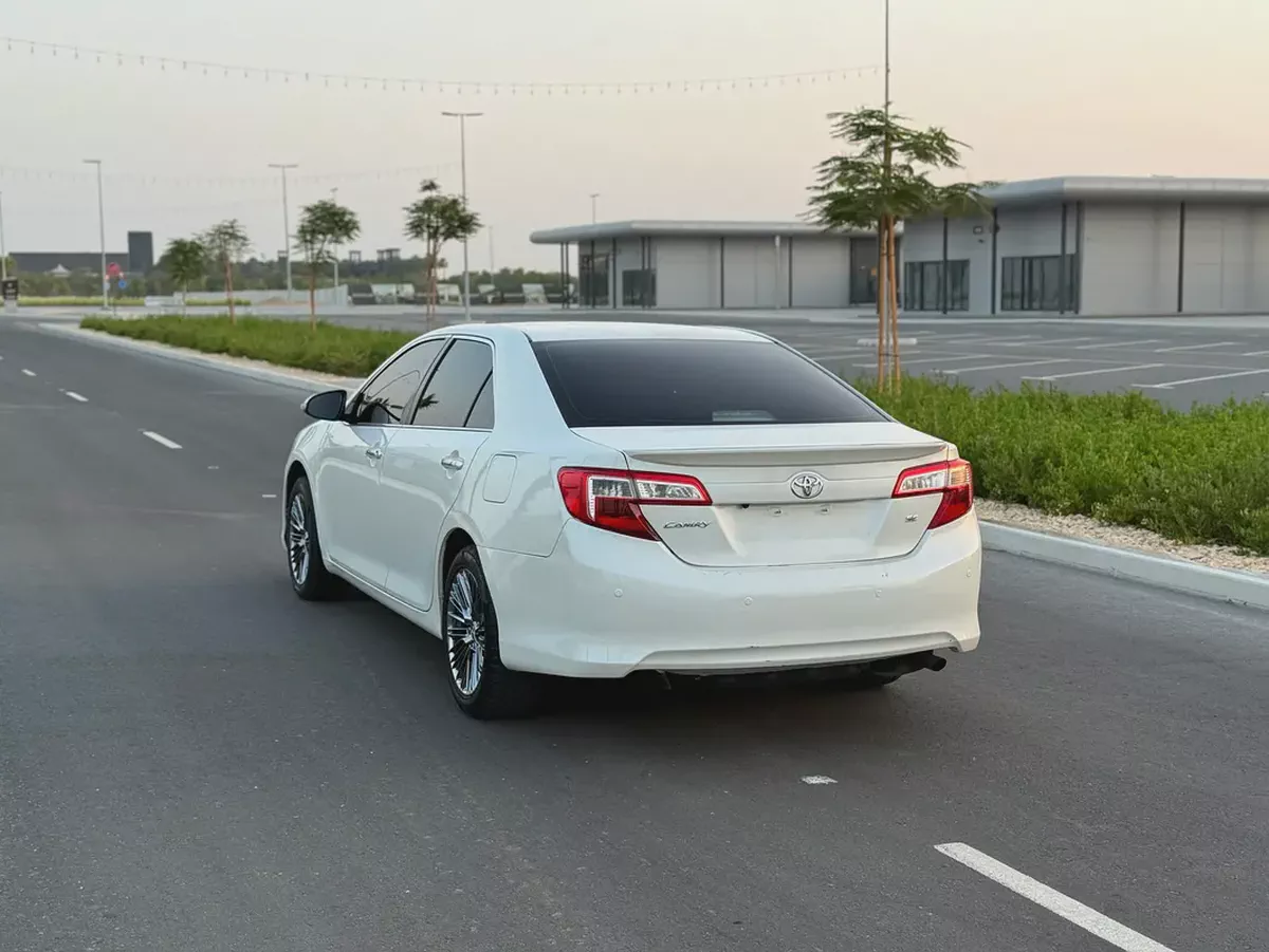 Toyota Camry GL 2015 | GCC Specs | Well Maintained-5-5