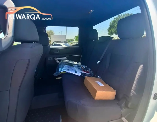 2026 Toyota Tundra Crewmax SR5 - Canadian Specs - Brand New!