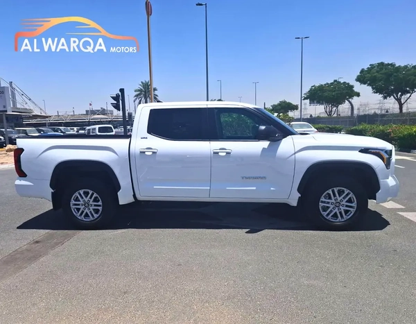 2026 Toyota Tundra Crewmax SR5 - Canadian Specs - Brand New!