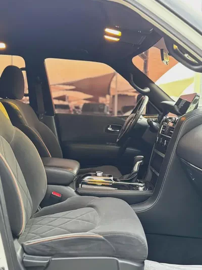 (2019) NISSAN//PATROL//SE//GCC//LOW MILLAGE//2023 CONVERTER-12