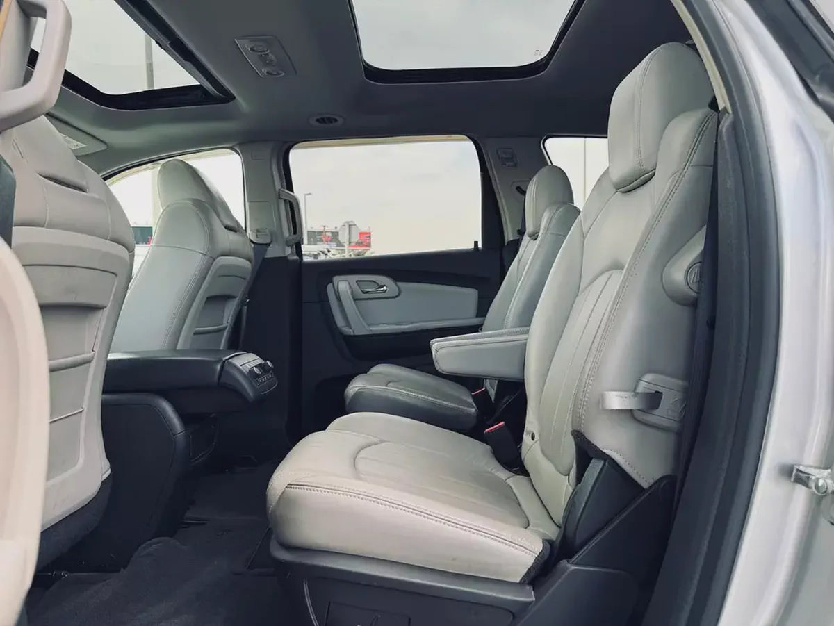 CHEVROLET TRAVERSE | 2009 | FULL OPTION | CLEAN CAR FRESH JAPAN IMPORT-9-9