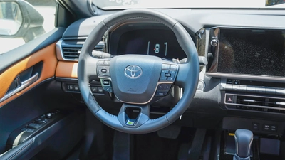 Toyota Camry Lumiere 2026 GCC Specs-14