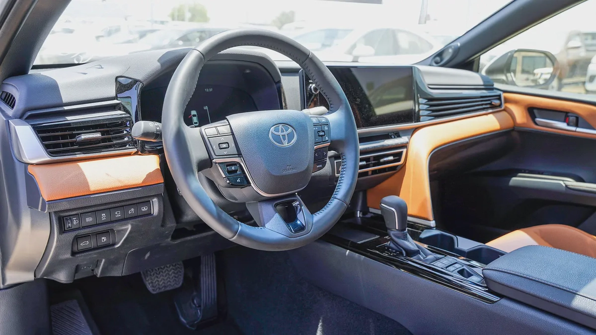 Toyota Camry Lumiere 2026 GCC Specs-8-8