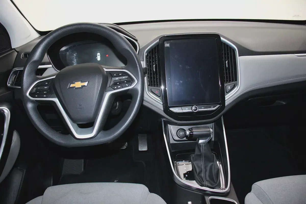 Chevrolet Captiva LS 2024 GCC Specs-6-6