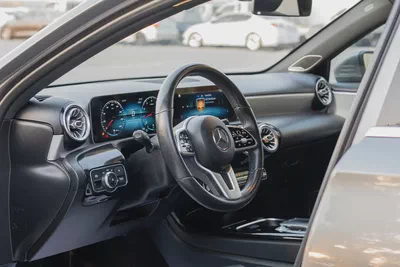 MERCEDES BENZ  A220 2020-9
