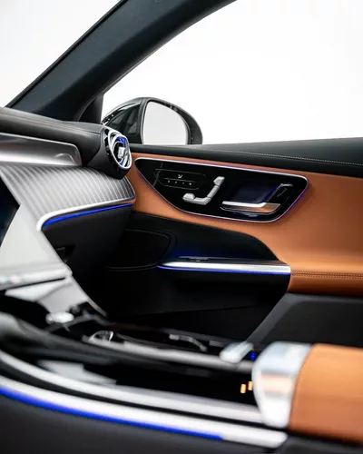 2026 Mercedes-Benz GLC 200-5