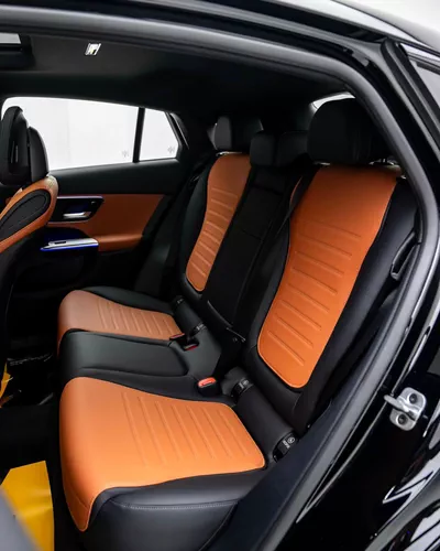 2026 Mercedes-Benz GLC 200-6