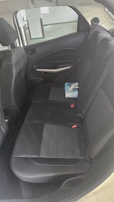 White Ford EcoSport SUV 2022-5