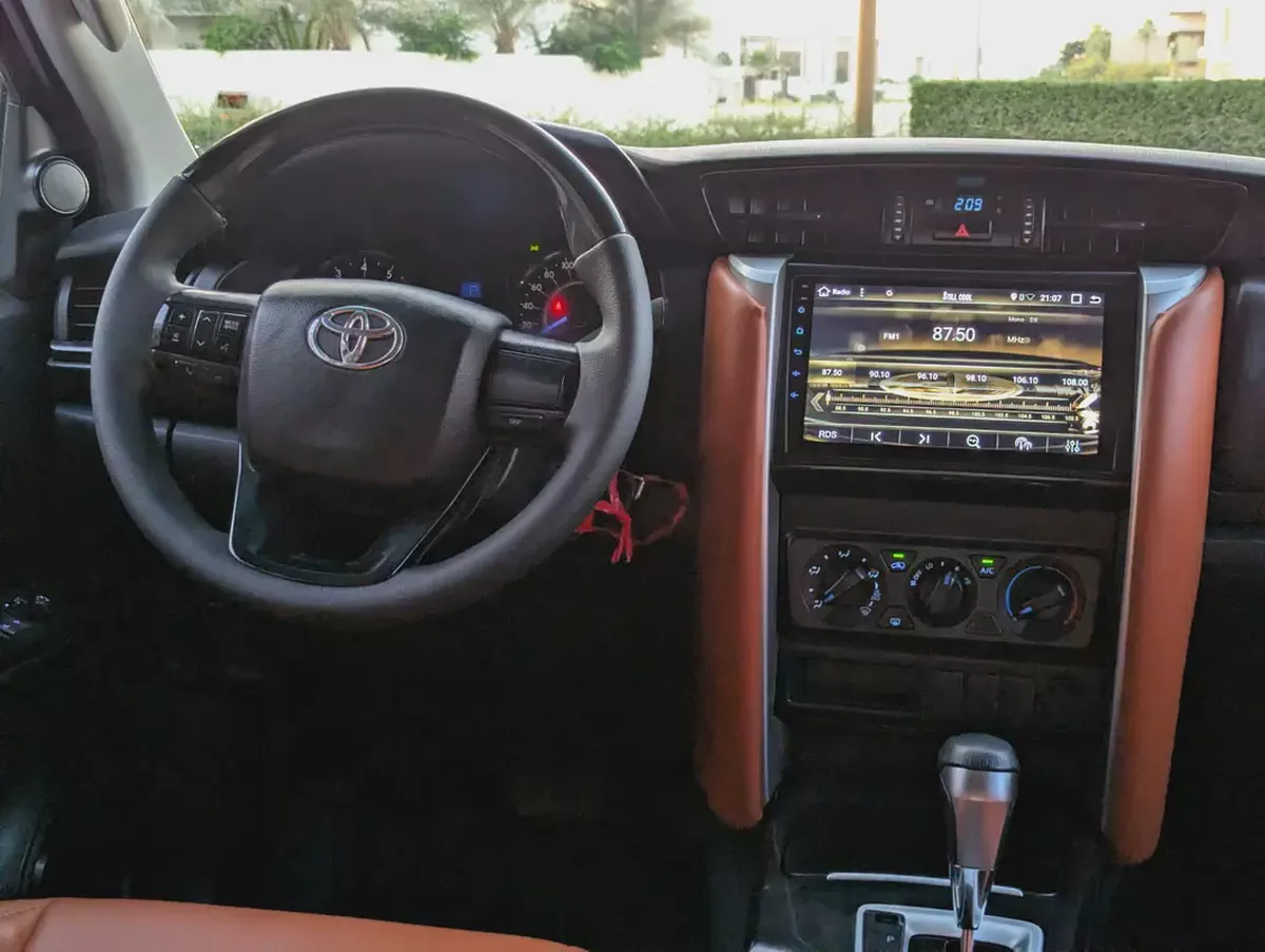 TOYOTA FORTUNER 2016 FACELIFTED 2025 V4 2.7L GCC IN EXCELLENT CONDITION-6-6