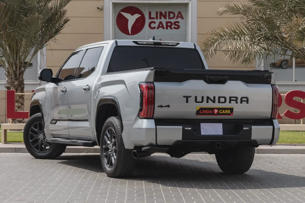 Toyota Tundra 2023-7-7