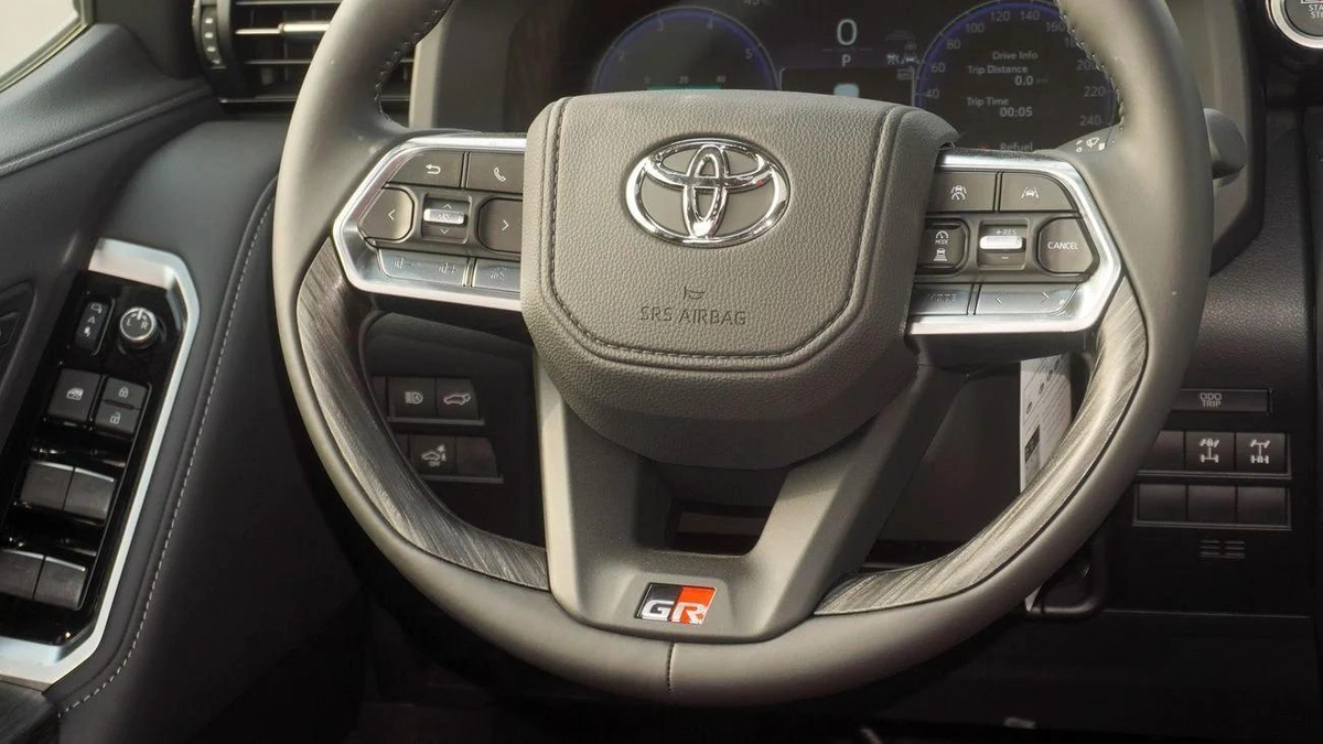 Toyota Land Cruiser GR SPORT 3.5L V6