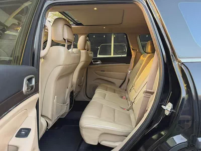 Jeep Grand Cherokee L Limited 2017 GCC Specs-7