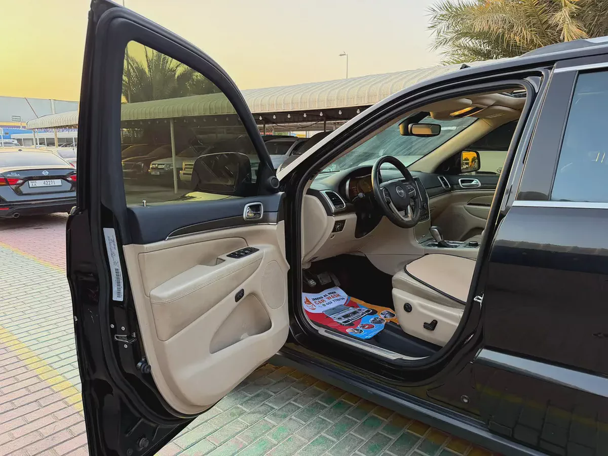 Jeep Grand Cherokee L Limited 2017 GCC Specs-5-5
