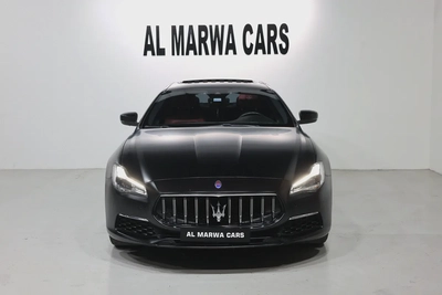 Maserati Quattroporte GranLusso 2021 | GCC Specs | Low Mileage | Pristine Condition-4
