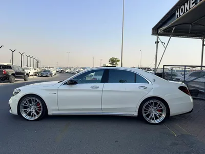 Mercedes Benz S63 AMG STANDARD-4