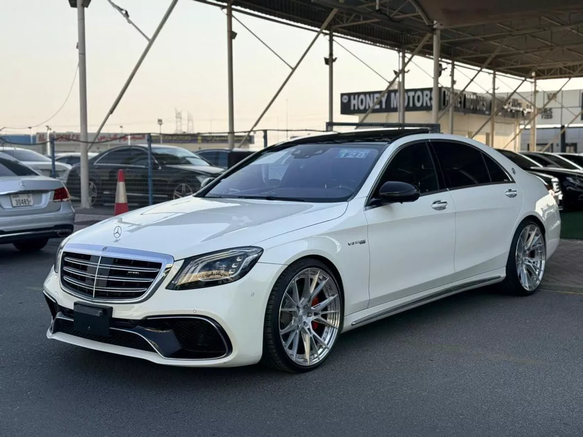 Mercedes Benz S63 AMG STANDARD-2-0