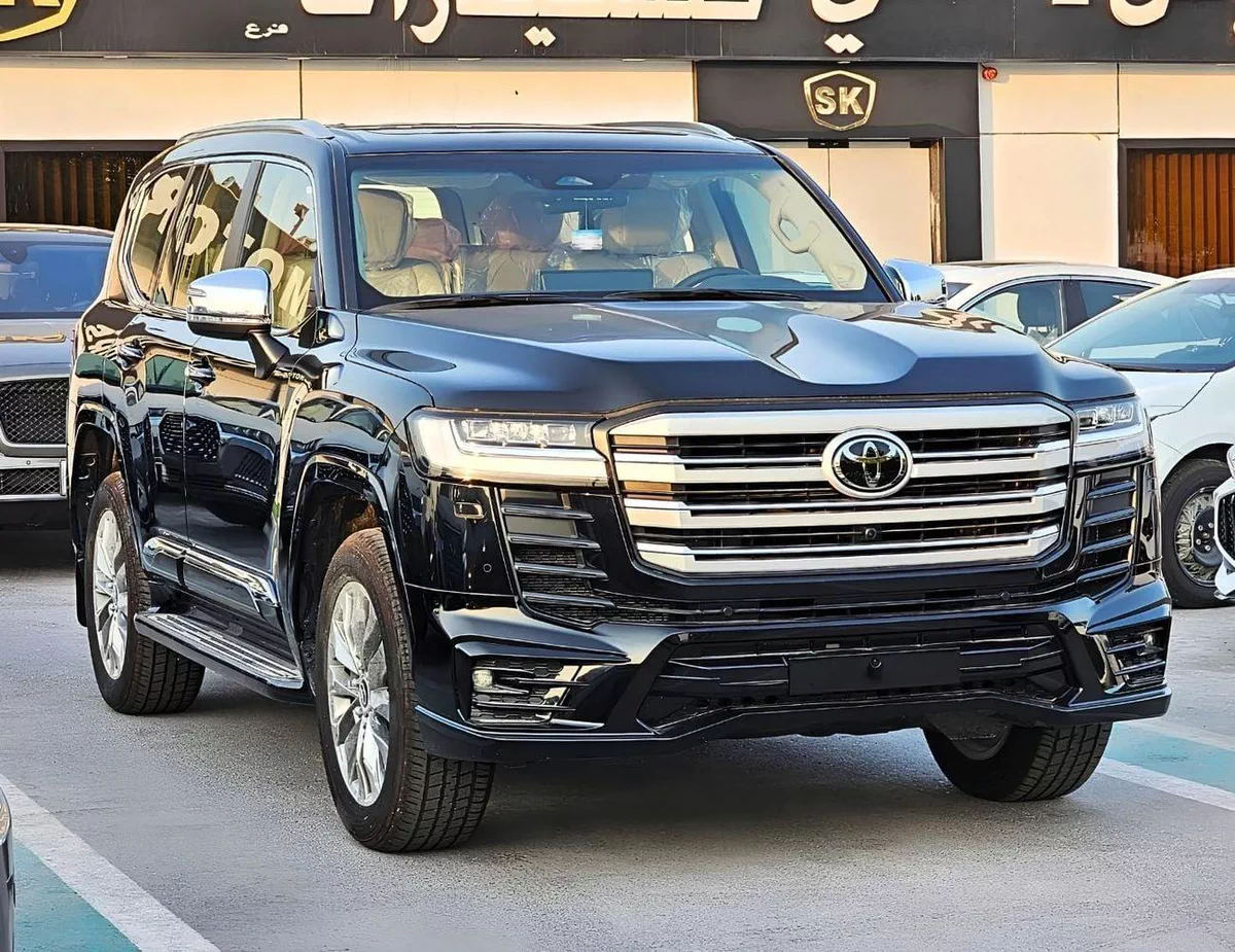 Toyota Land Cruiser VXR TWIN TURBO LC300 WITH AERO KIT || 3.5L PETROL V6 A/T 4WD | FULL OPTION (CODE # VXRSAA)-1-0