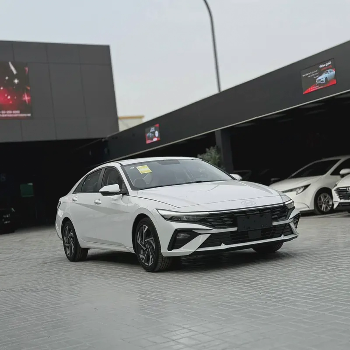 2025 Hyundai Elantra GLX Elite - Chinese Specs - Brand New!-2-2