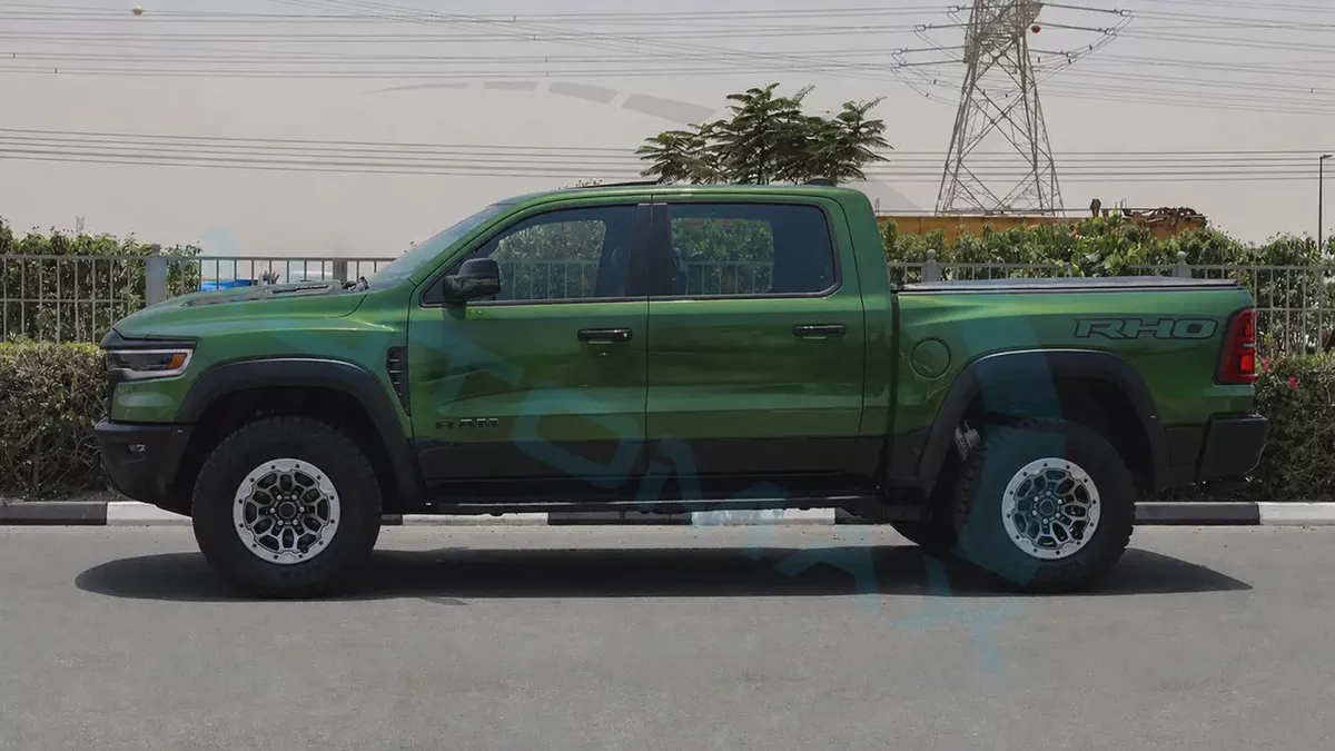 ( For Export / multiple colors ) 2026/2026 RAM 1500 RHO Hurricane H.O 3.0TT GCC BRAND NEW-18-18