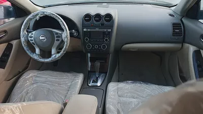 Nissan Altima 2010 SV GCC Specs - Well Maintained-9