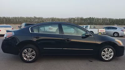 Nissan Altima 2010 SV GCC Specs - Well Maintained-2