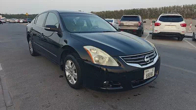 Nissan Altima 2010 SV GCC Specs - Well Maintained-4