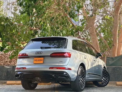 Audi Q7 45 TFSI quattro Luxury 2024 | 1 Year Warranty | 2,600 PM-9