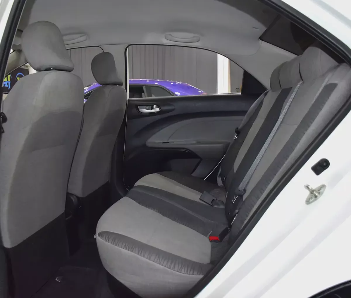 AED 654 EMi at 0% DP | KIA Pegas ( 2024 Model ) in White Color GCC Specs-14-14