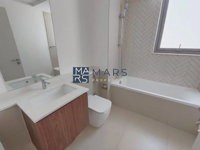 Luxury 1 Bedroom || With Balcony|| Ready to move-6