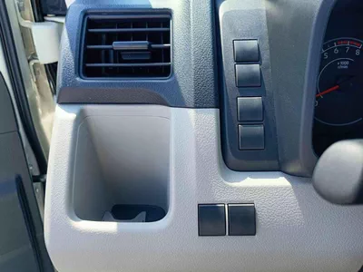 Toyota Hiace TOYOTA HIACE CARGO LOW ROOF || 3.5L PETROL A/T V6 (CODE # HCLRAE)-17